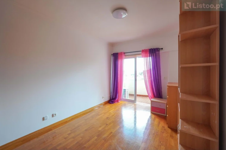 Apartamento T3 para Venda em Loures Foto 26