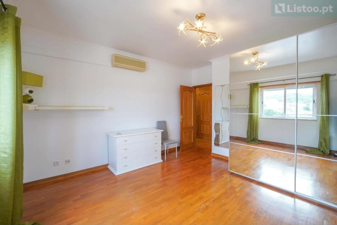 Apartamento T3 para Venda em Loures Foto 38