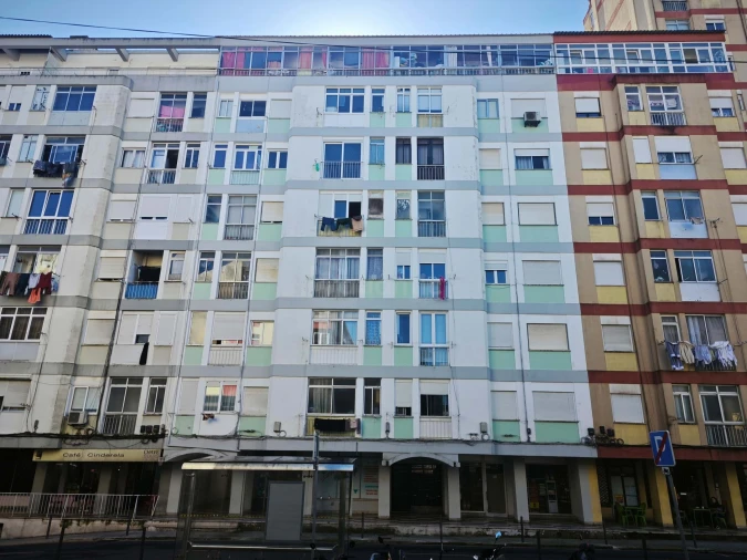 Apartamento T1 para Venda em Águas Livres Foto 14