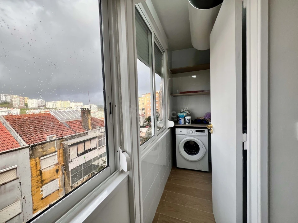 Apartamento T2 para Venda em Agualva e Mira-Sintra Foto 7