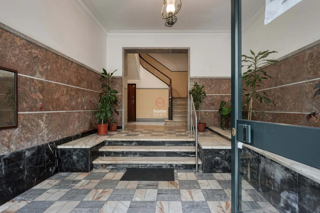 Apartamento T2 para Venda em Algés, Linda-A-Velha e Cruz Quebrada-Dafundo Foto 22