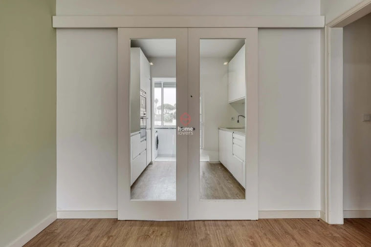 Apartamento T2 para Venda em Algés, Linda-A-Velha e Cruz Quebrada-Dafundo Foto 7