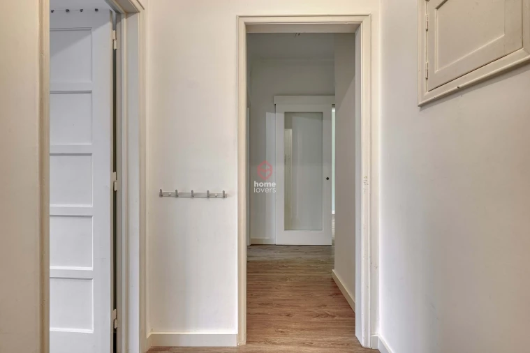 Apartamento T2 para Venda em Algés, Linda-A-Velha e Cruz Quebrada-Dafundo Foto 9