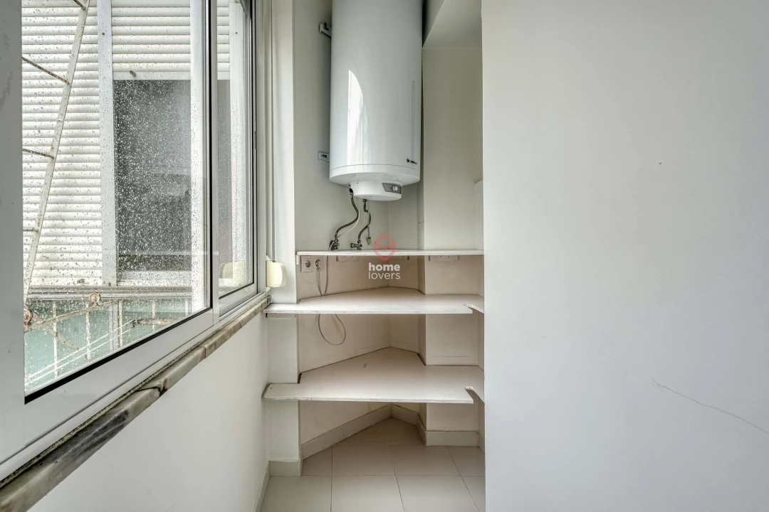 Apartamento T2 para Venda em Algés, Linda-A-Velha e Cruz Quebrada-Dafundo Foto 21