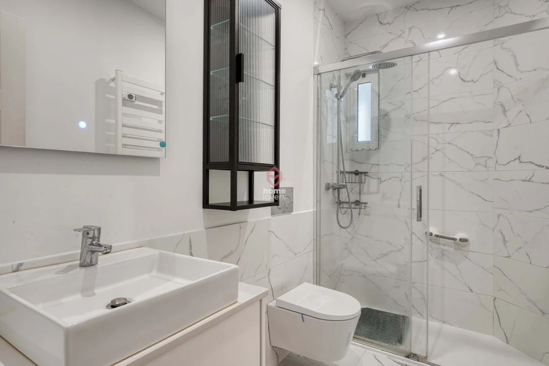 Apartamento T2 para Venda em Algés, Linda-A-Velha e Cruz Quebrada-Dafundo Foto 16