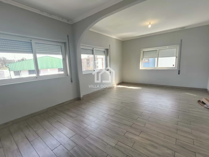 Apartamento T3 para Venda em Gondomar (São Cosme), Valbom e Jovim Foto 1