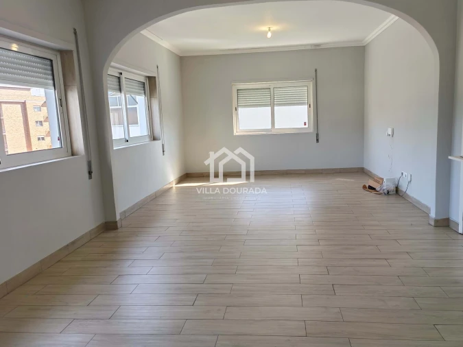 Apartamento T3 para Venda em Gondomar (São Cosme), Valbom e Jovim Foto 3