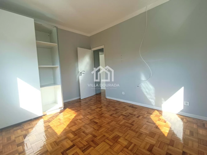 Apartamento T3 para Venda em Gondomar (São Cosme), Valbom e Jovim Foto 9
