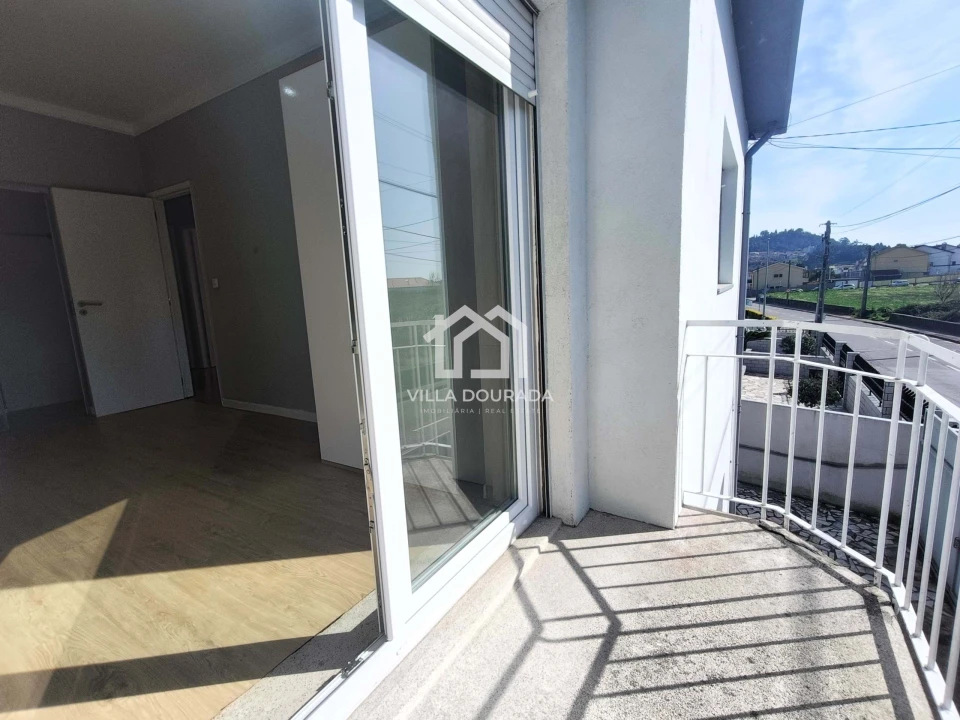 Apartamento T3 para Venda em Gondomar (São Cosme), Valbom e Jovim Foto 14