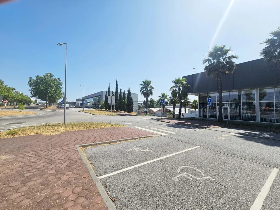 Negócio para Venda em Castelo Branco Foto 4