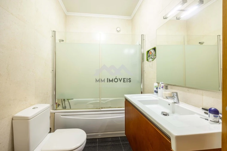 Apartamento T3 para Venda em Ramalde Foto 52