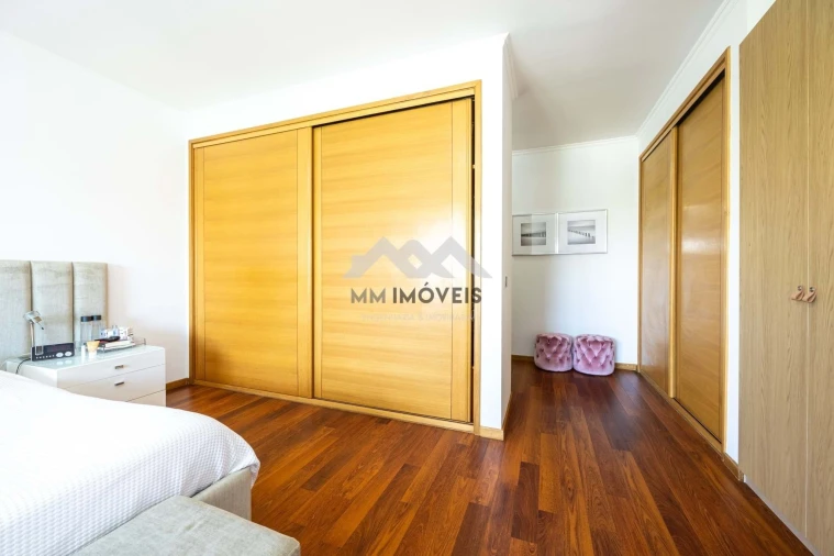 Apartamento T3 para Venda em Ramalde Foto 34