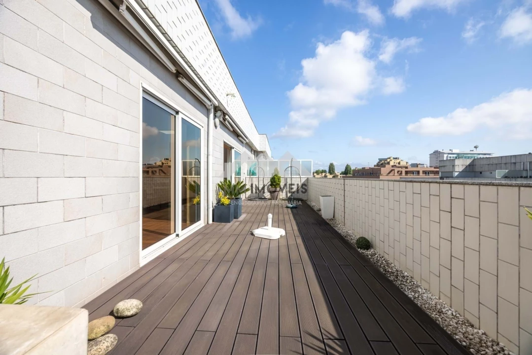 Apartamento T3 para Venda em Ramalde Foto 40