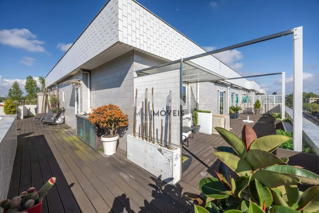 Apartamento T3 para Venda em Ramalde Foto 6