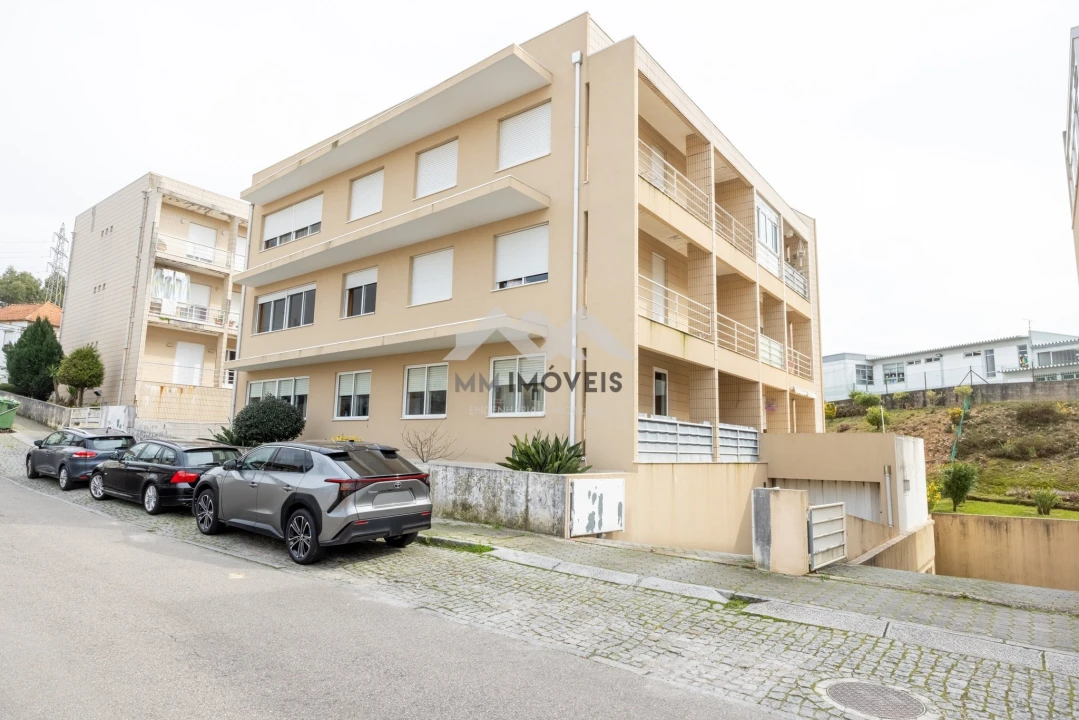 Apartamento T3 para Venda em Avintes Foto 27