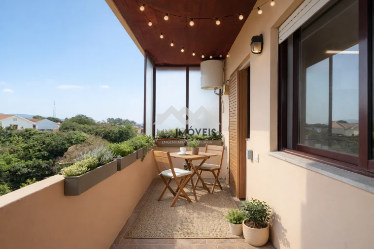 Apartamento T2 para Venda em Rio Tinto Foto 2