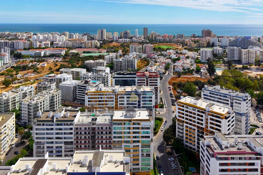 Apartamento T1 para Arrendamento em Portimão Foto 34