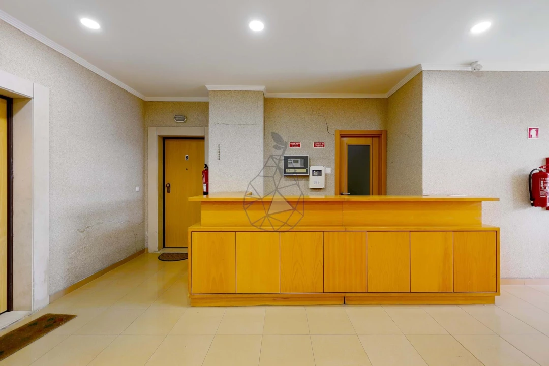 Apartamento T1 para Arrendamento em Portimão Foto 32