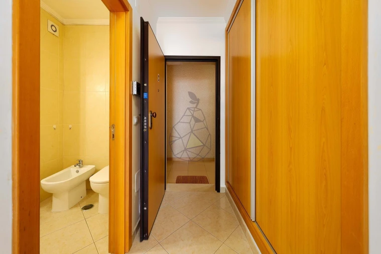 Apartamento T1 para Arrendamento em Portimão Foto 23
