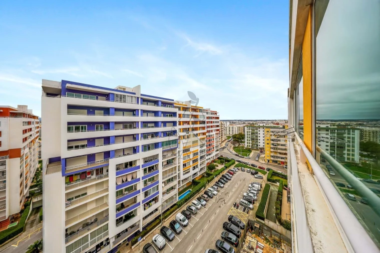 Apartamento T1 para Arrendamento em Portimão Foto 17