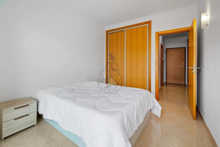 Apartamento T1 para Arrendamento em Portimão Foto 12
