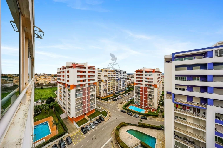 Apartamento T1 para Arrendamento em Portimão Foto 16