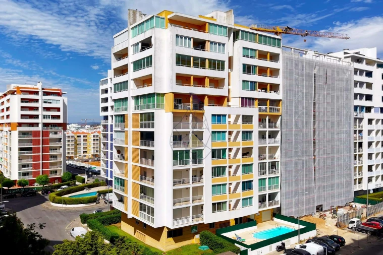 Apartamento T1 para Arrendamento em Portimão Foto 2