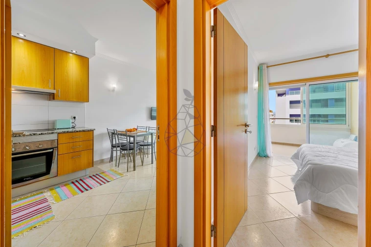Apartamento T1 para Arrendamento em Portimão Foto 8