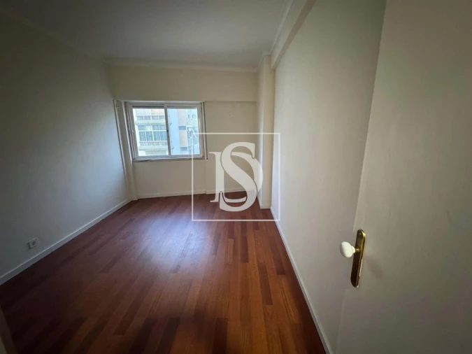 Apartamento T2 para Arrendamento em Oeiras e São Julião da Barra, Paço de Arcos e Caxias Foto 20