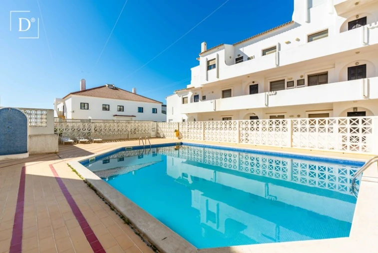 Apartamento T2 para Venda em Albufeira e Olhos de Água Foto 5