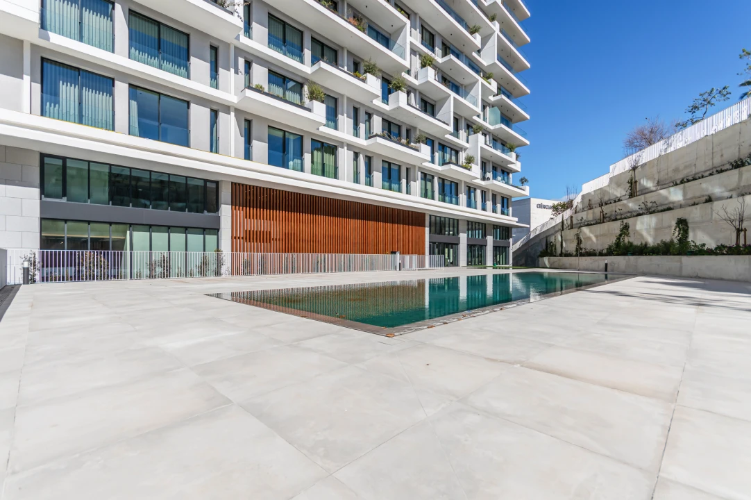 Apartamento T3 para Venda em Parque das Nações Foto 41