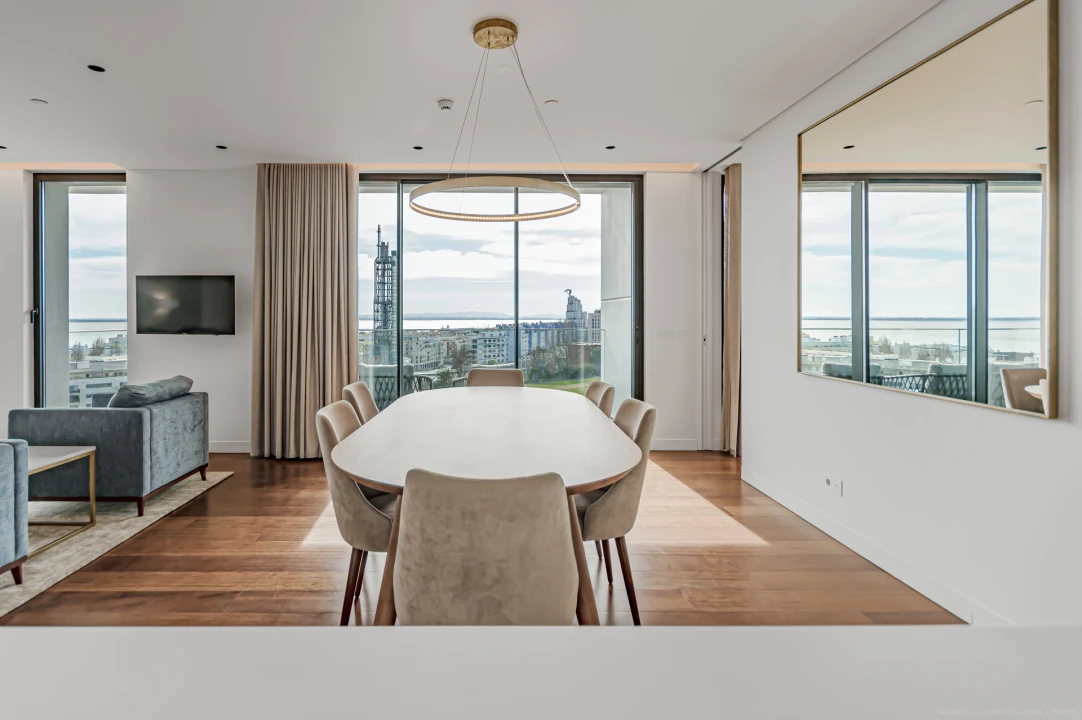 Apartamento T3 para Venda em Parque das Nações Foto 10