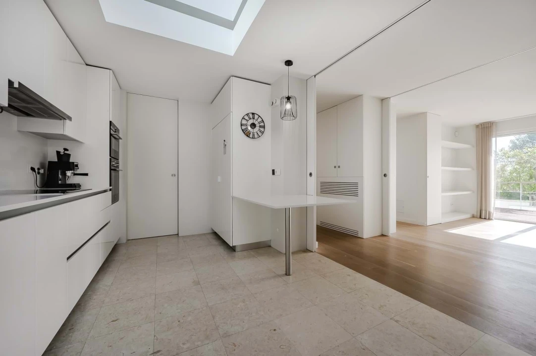 Moradia T5 para Venda em Carcavelos e Parede Foto 18