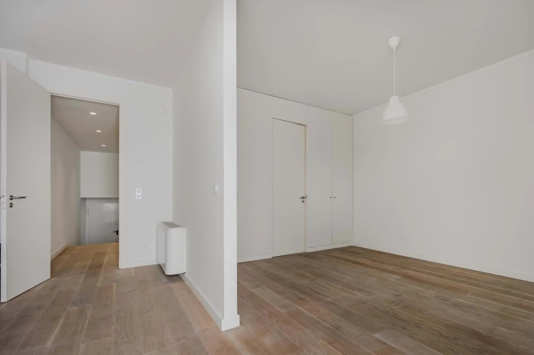 Moradia T5 para Venda em Carcavelos e Parede Foto 59