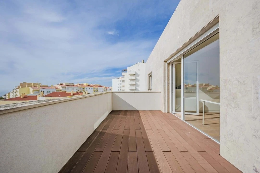 Moradia T5 para Venda em Carcavelos e Parede Foto 47