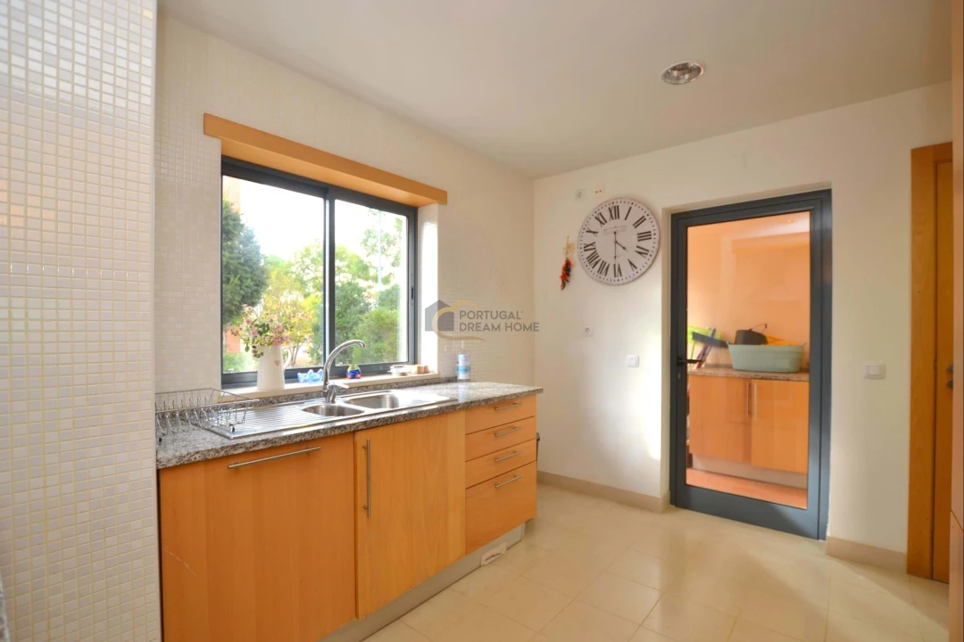 Apartamento T2 para Arrendamento em Albufeira e Olhos de Água Foto 7