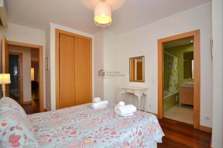 Apartamento T2 para Arrendamento em Albufeira e Olhos de Água Foto 12