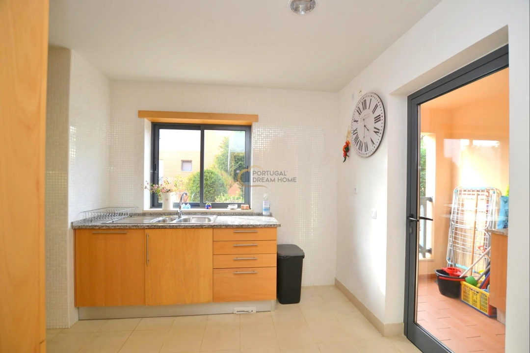 Apartamento T2 para Arrendamento em Albufeira e Olhos de Água Foto 8