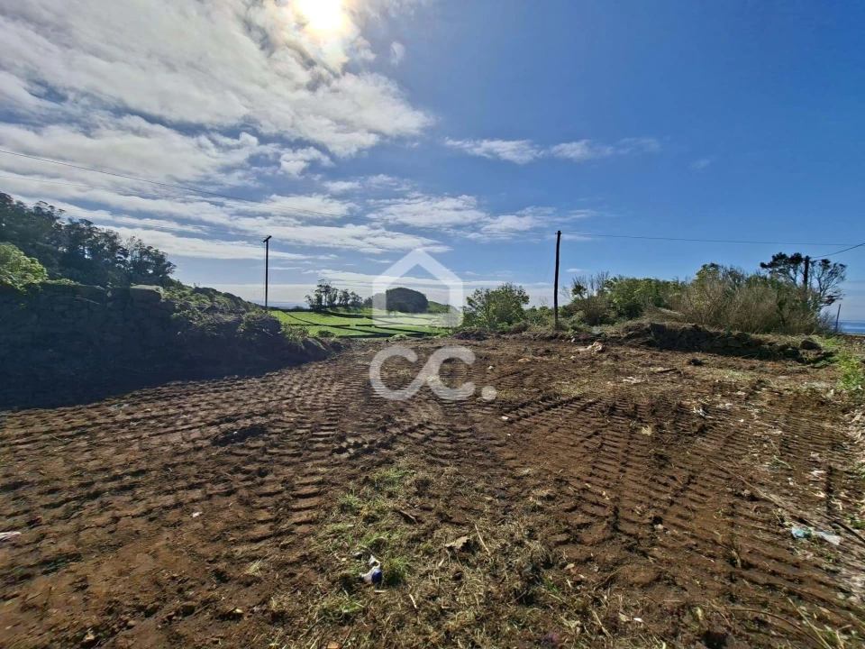 Moradia T2 para Venda em Santa Barbara Foto 5