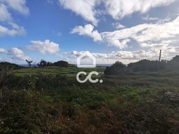 Moradia T2 para Venda em Santa Barbara