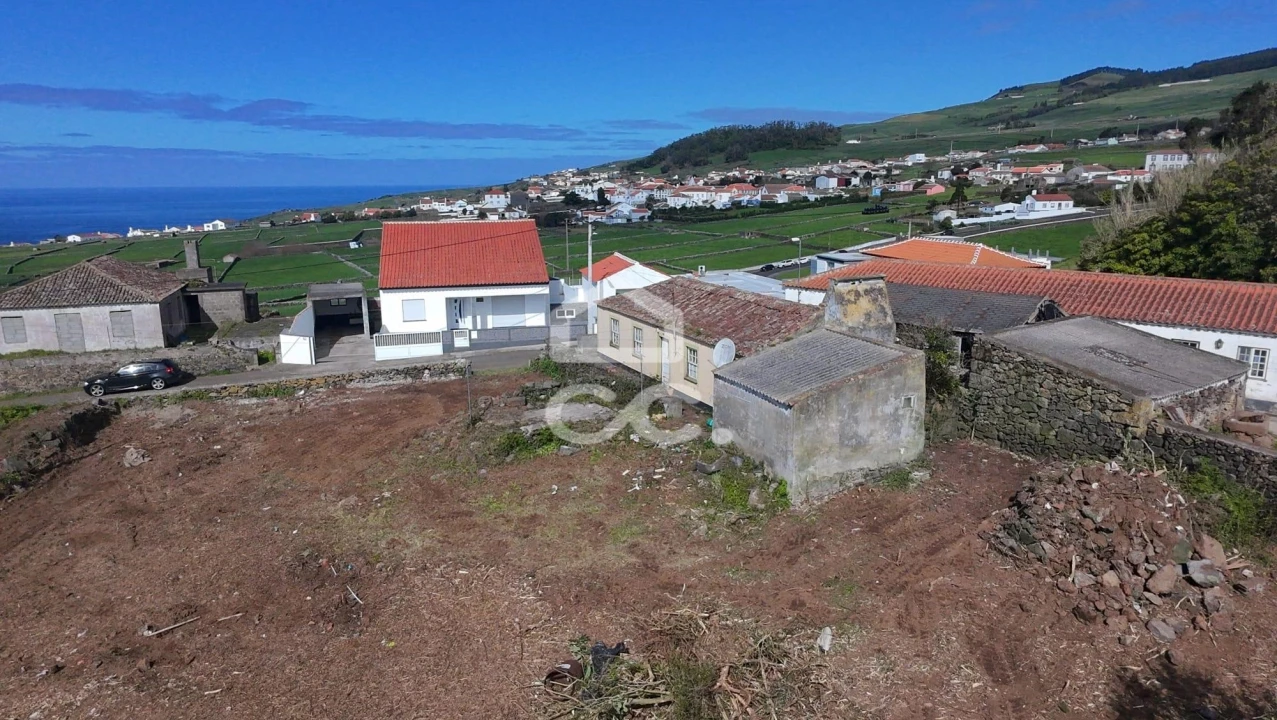 Moradia T2 para Venda em Santa Barbara Foto 15