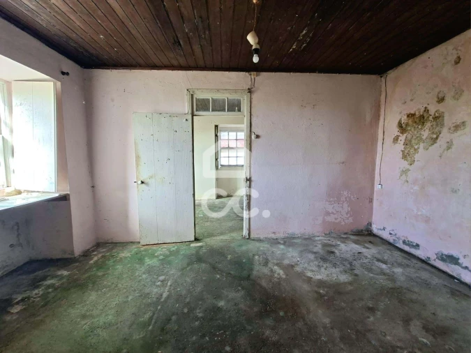 Moradia T2 para Venda em Santa Barbara Foto 11