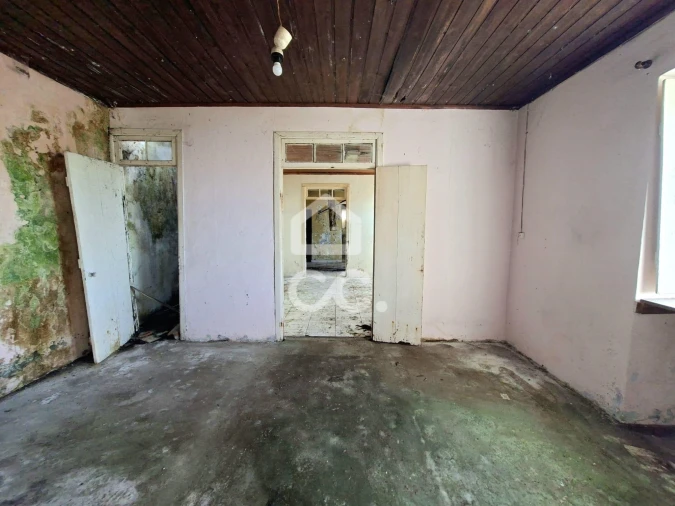 Moradia T2 para Venda em Santa Barbara Foto 14