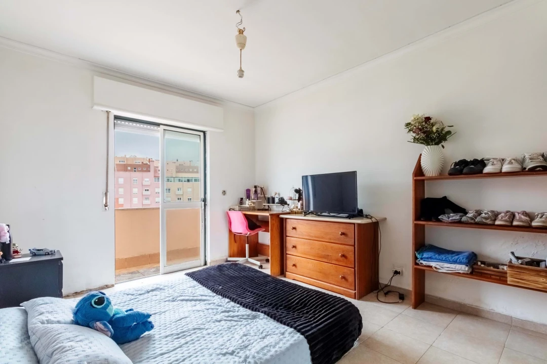 Apartamento T3 para Venda em Rio de Mouro Foto 29