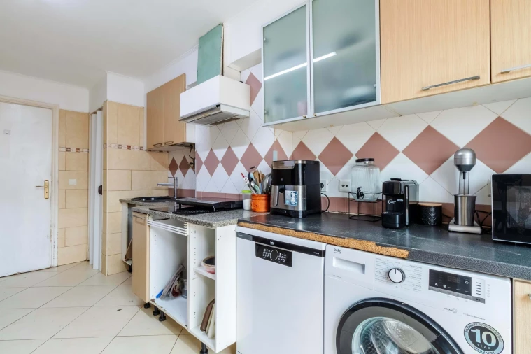 Apartamento T3 para Venda em Rio de Mouro Foto 19