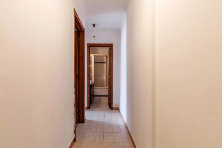 Apartamento T3 para Venda em Rio de Mouro Foto 24