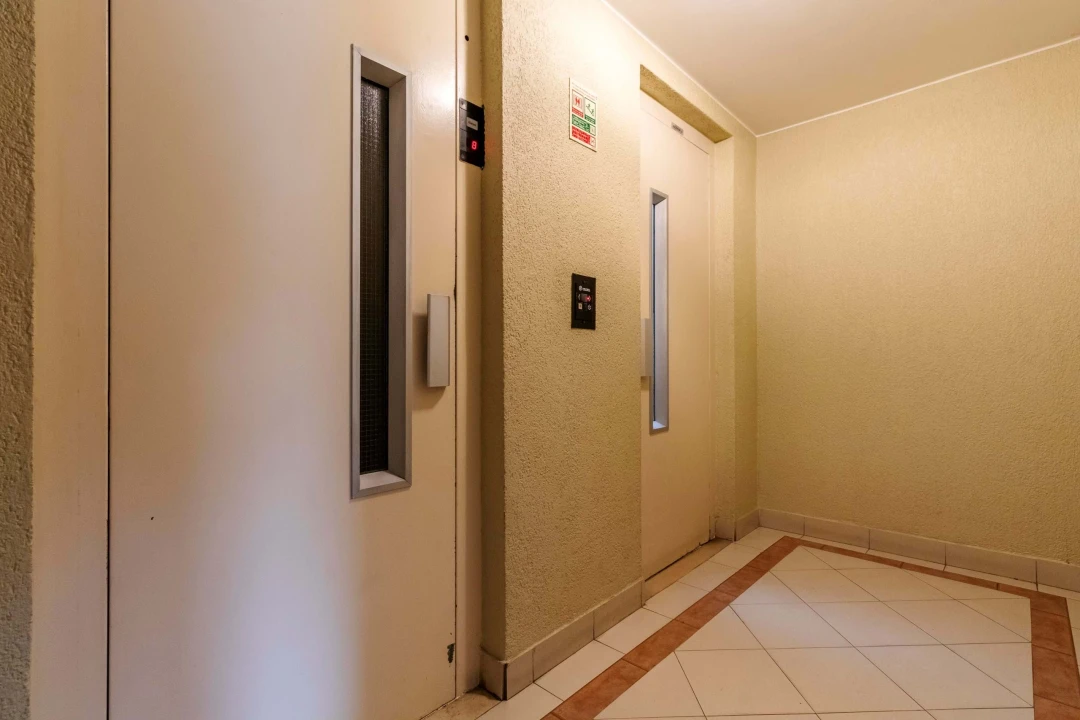 Apartamento T3 para Venda em Rio de Mouro Foto 4