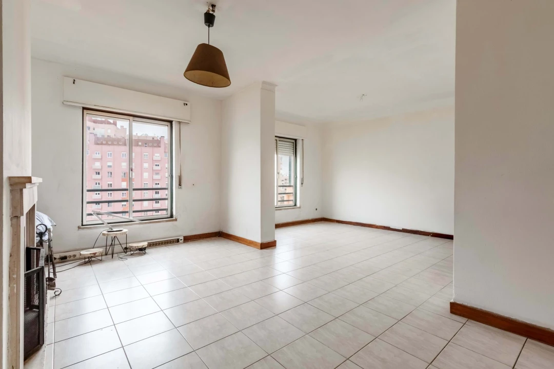 Apartamento T3 para Venda em Rio de Mouro Foto 6