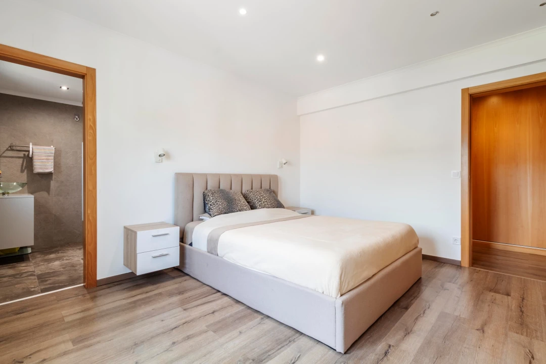 Apartamento T3 para Venda em Malveira e São Miguel de Alcainça Foto 3