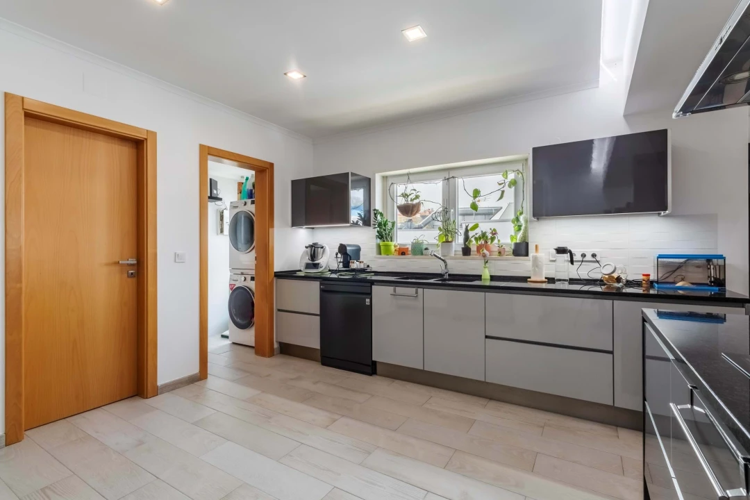 Apartamento T3 para Venda em Malveira e São Miguel de Alcainça Foto 28